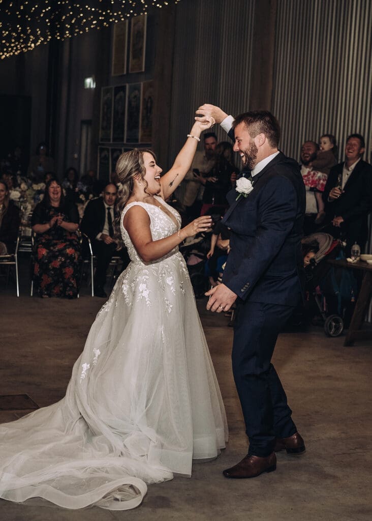 Bride and groom sharing their first dance at Vanden Estate wedding venue Mildura, photographed by Miss Moody Photography