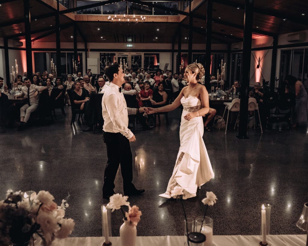 Bride and groom dancing their first dance at Willow and Ivie wedding venue Mildura, photographed by Miss Moody Photography